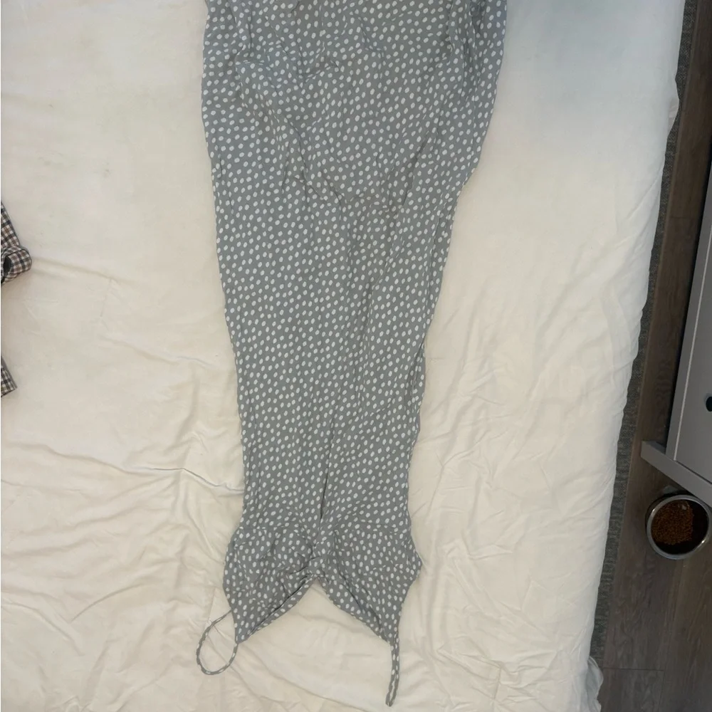 Abercrombie Twist Front Midi Dress - Picture 3 of 8